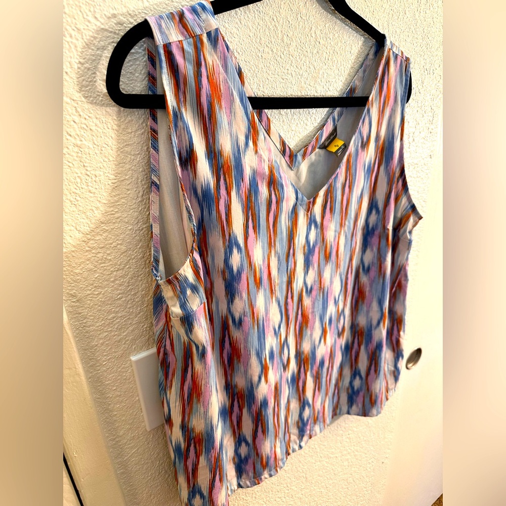 Eddie Bauer Brown and Blue Sleeveless Tank Top